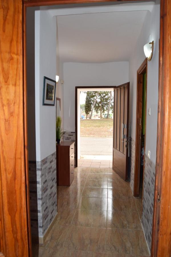 Casa Rural Natalia Valmuel ภายนอก รูปภาพ